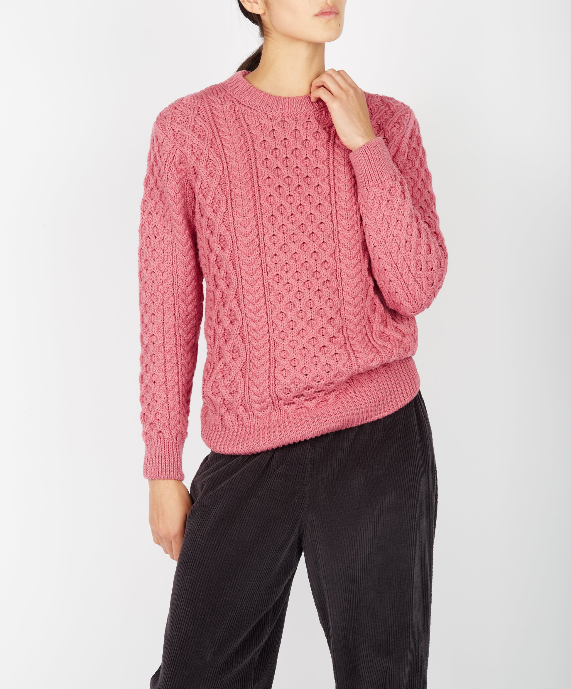 IrelandsEye Knitwear Blasket Honeycomb Stitch Womens Aran Sweater Rosa Pink