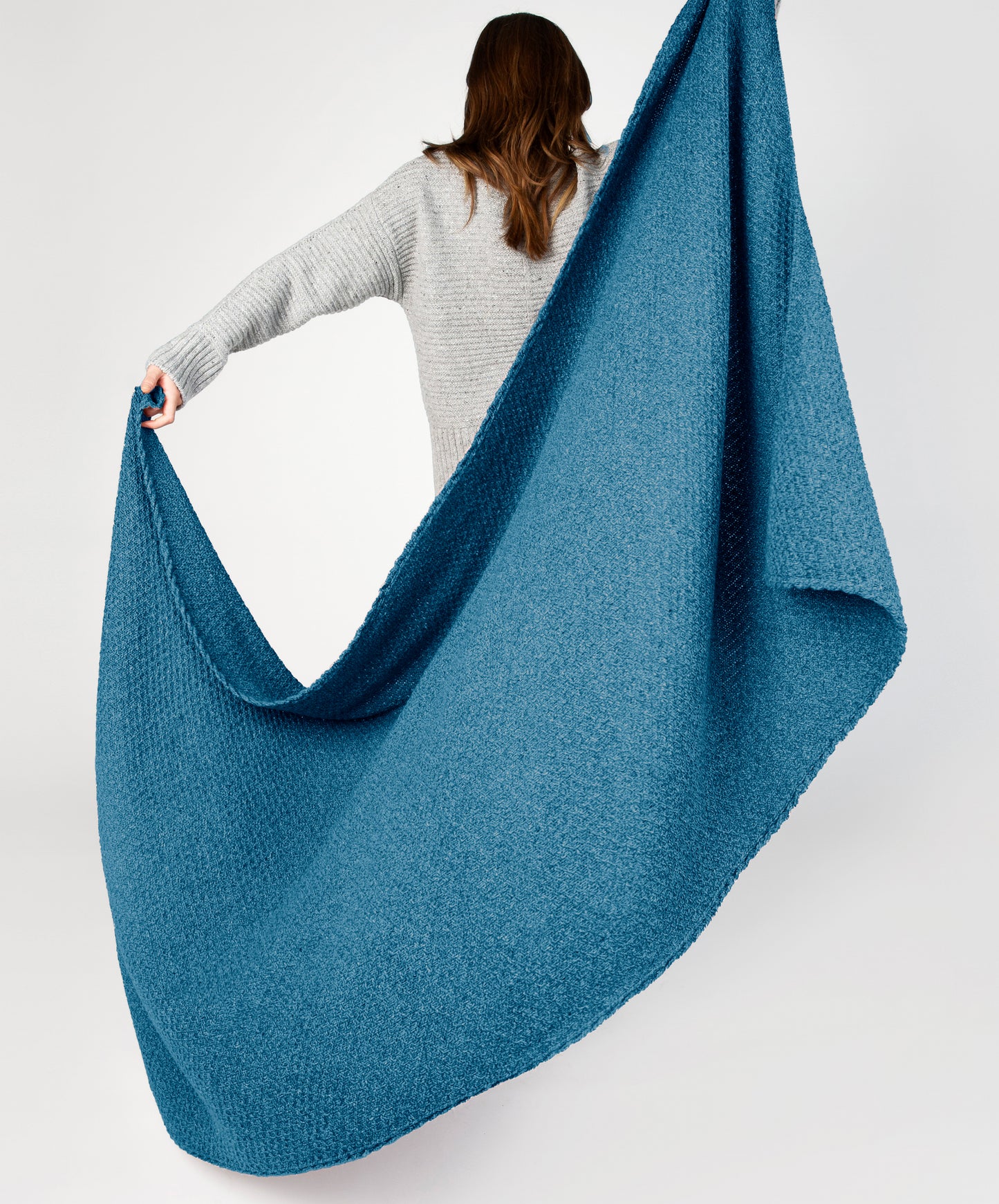 IrelandsEye Knitwear Moss Texture Throw Aquamarine
