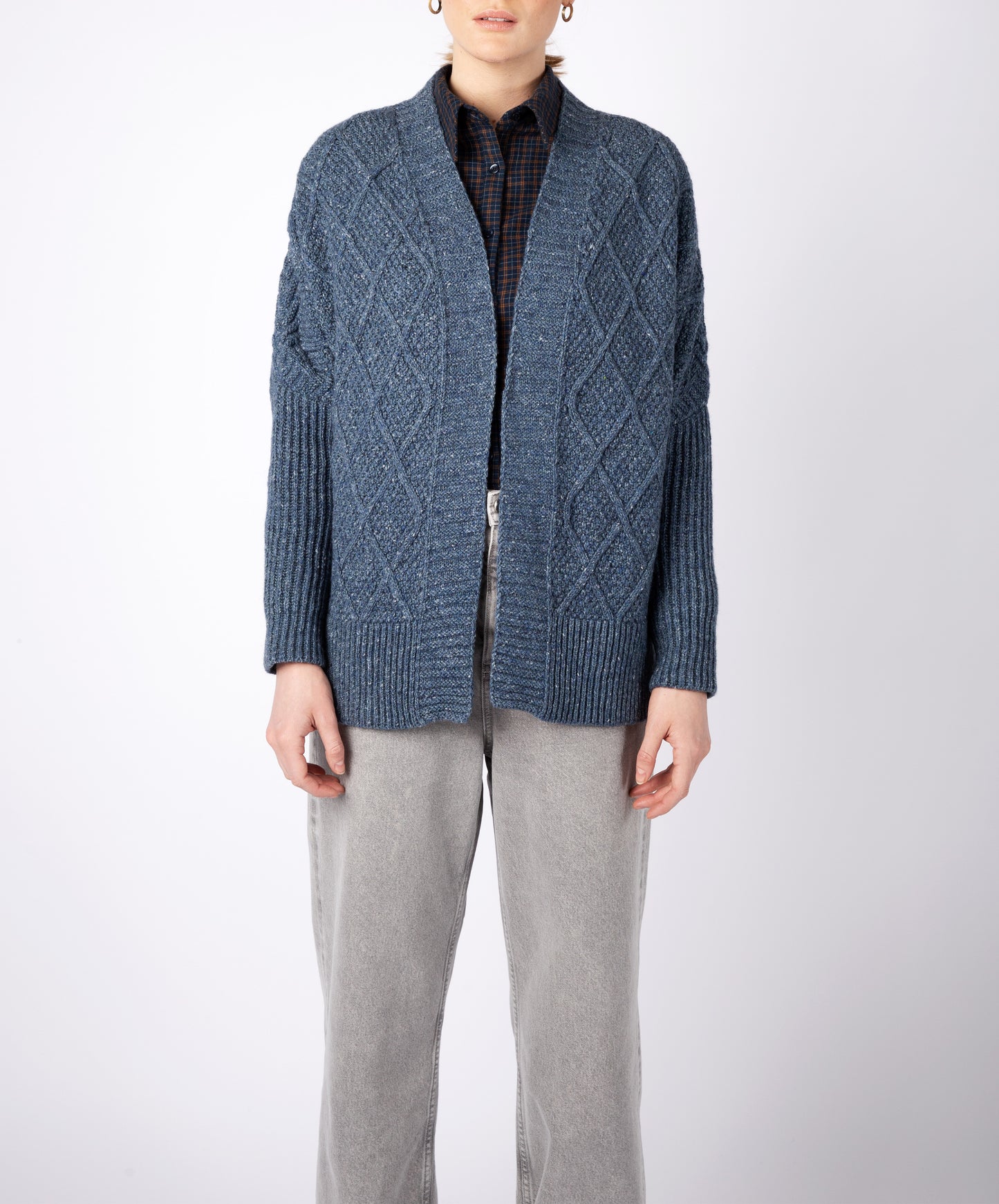 IrelandsEye Knitwear Brome Batwing Diamond Pattern Cardigan in Seaspray Medium