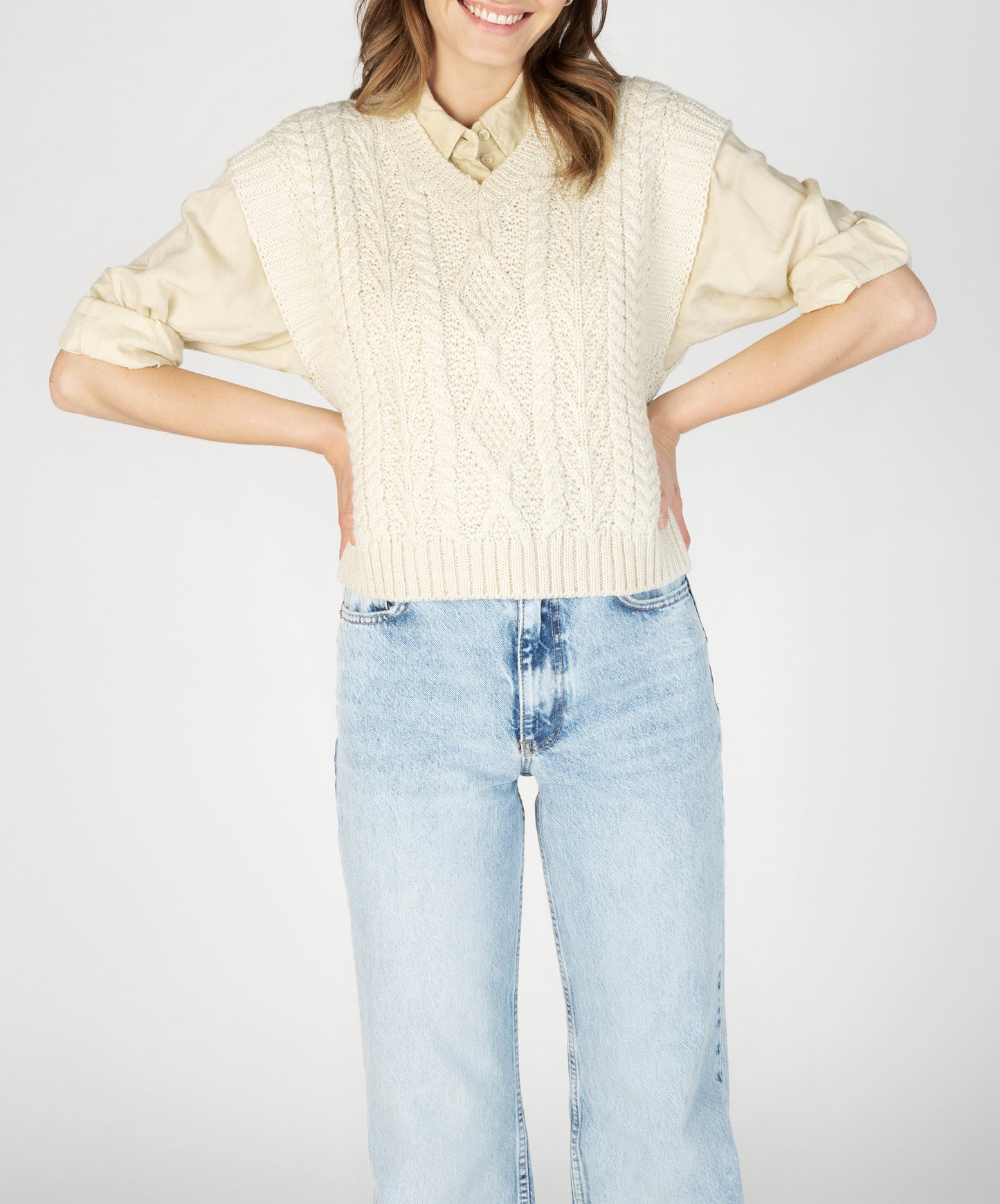 IrelandsEye Knitwear Sweetpea V-Neck Diamond Vest Natural