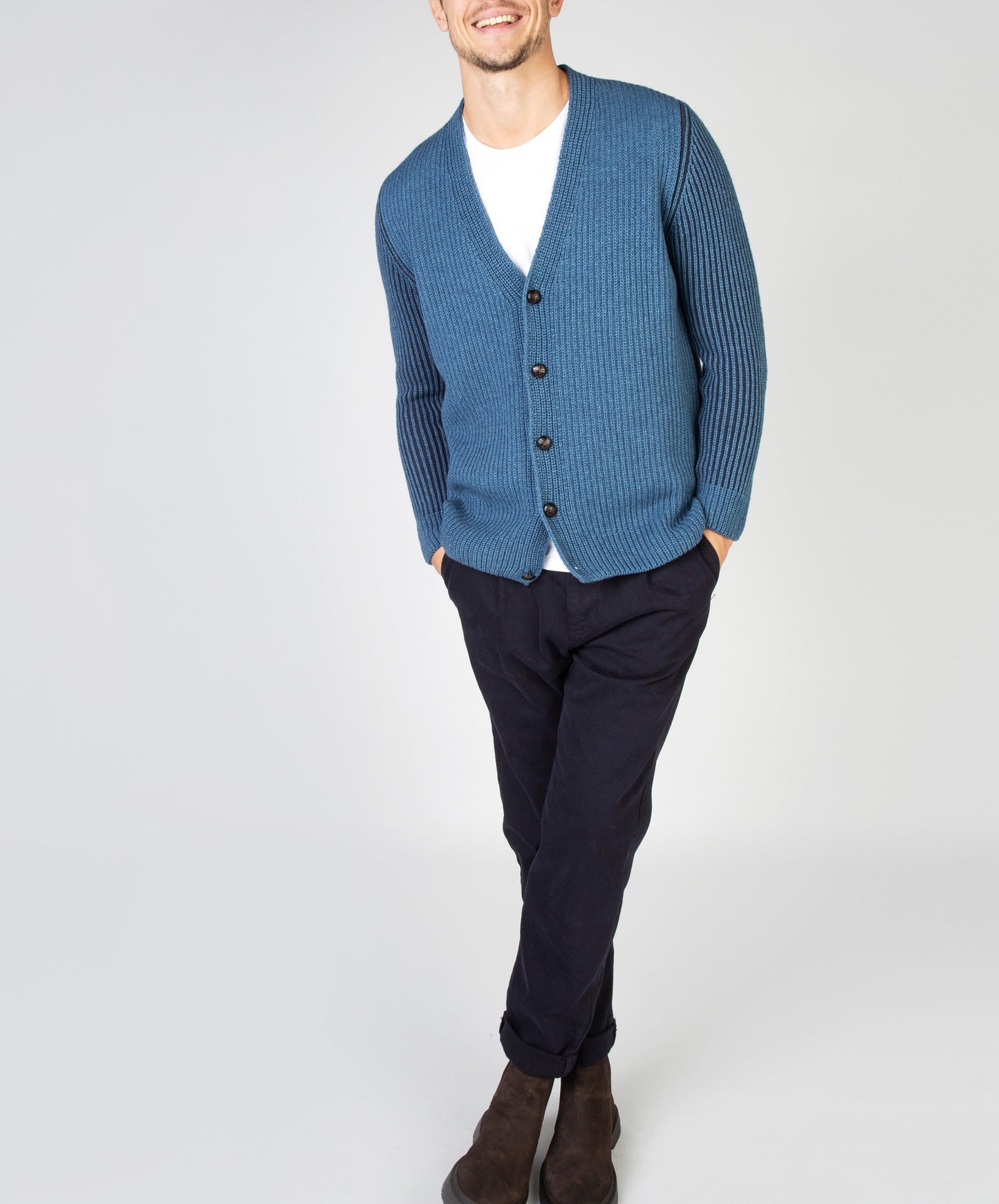 Nadelstreifen-Cardigan, Hafenblau