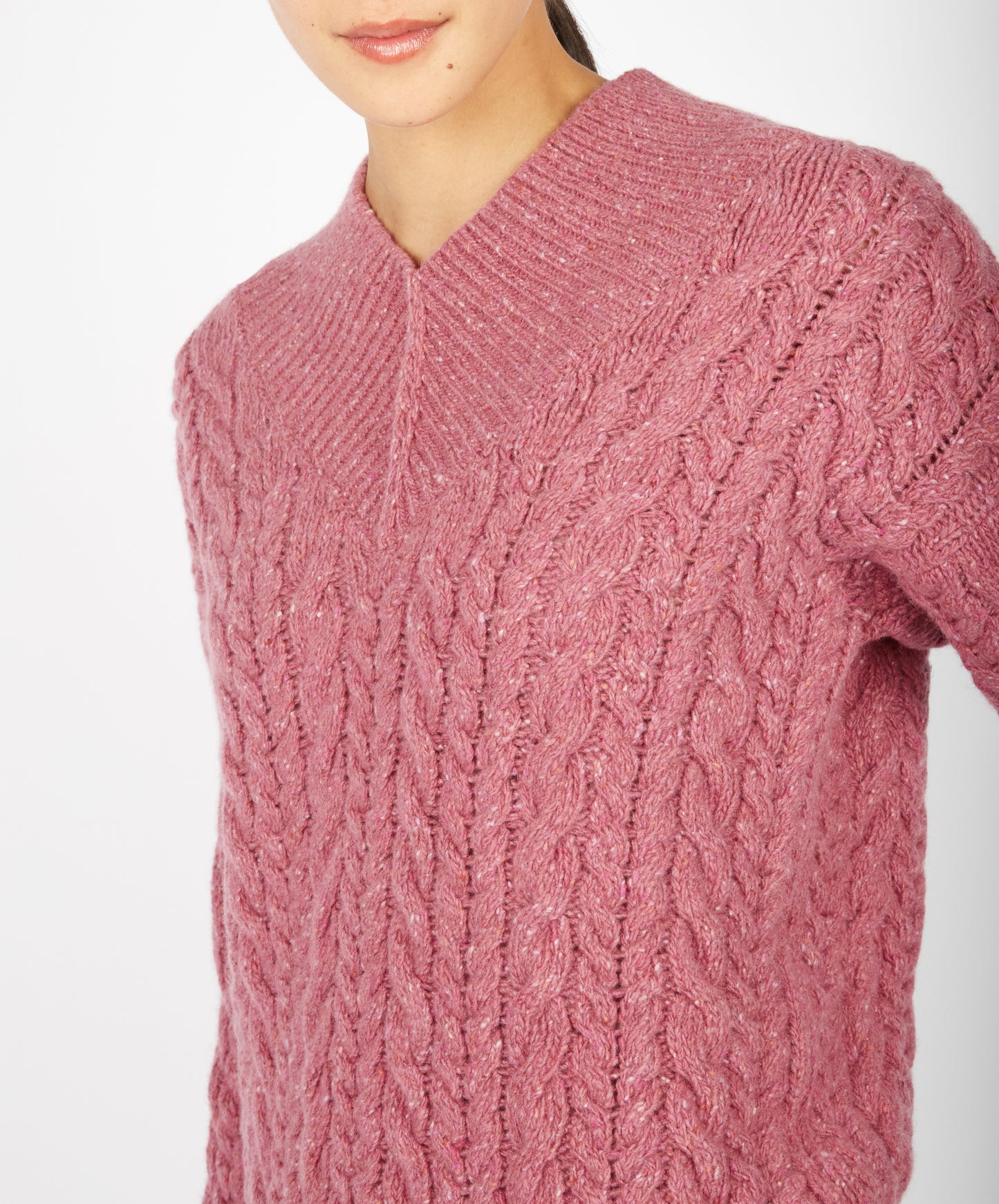 IrelandsEye Knitwear Mill Lane Cable V-neck Sweater Bubblegum pink