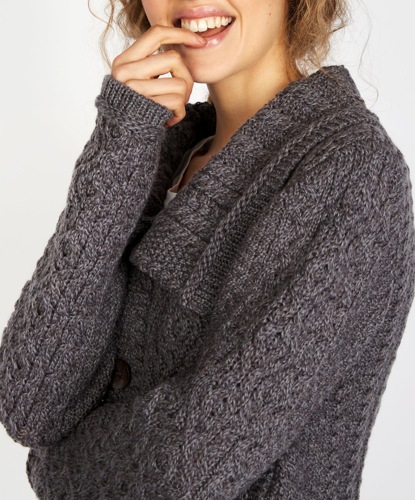 IrelandsEye Knitwear Willow Cropped Aran Cardigan in Steel Marl