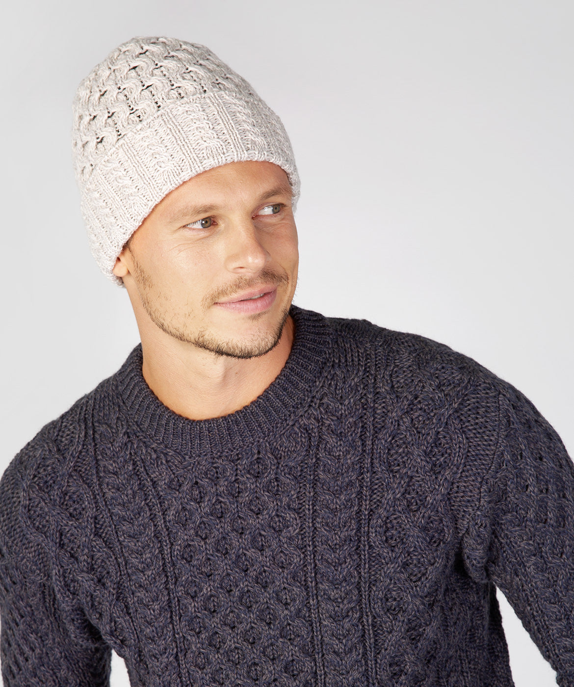 Aran Hat Silver Marl