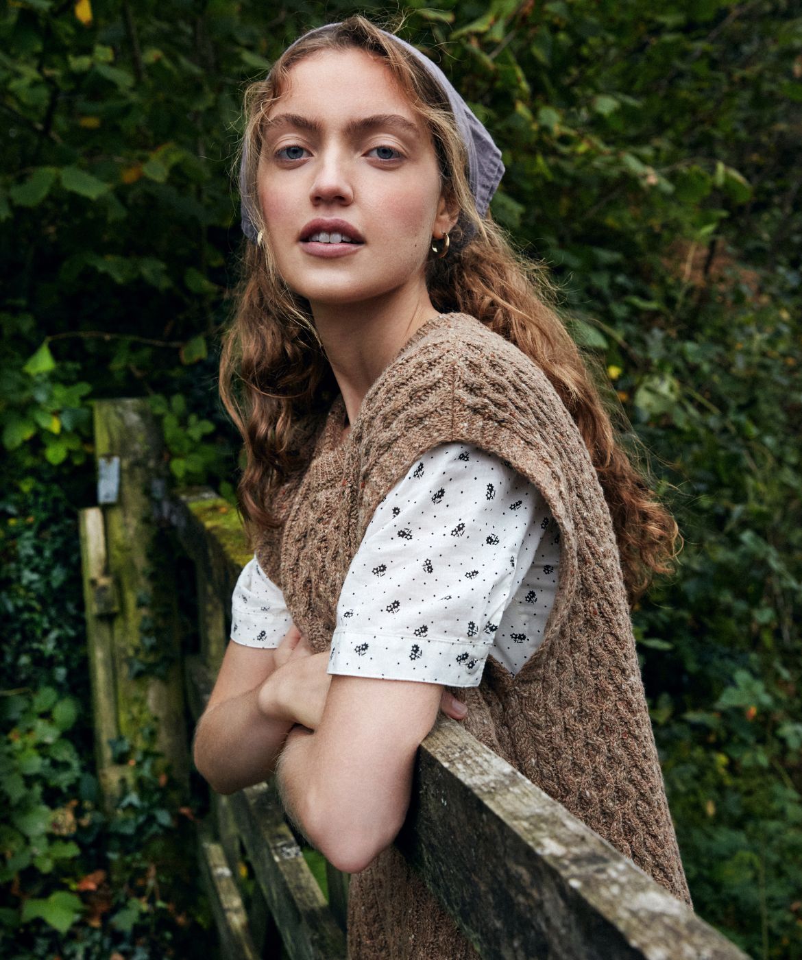 IrelandsEye Knitwear Fennel Oversized Aran Sweater Vest Biscuit