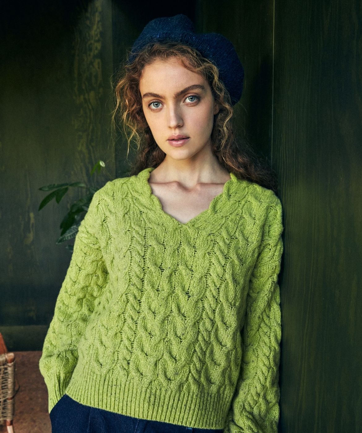 IrelandsEye Knitwear Hapenny Horseshoe Sweater in Chartreuse Wool Cashmere
