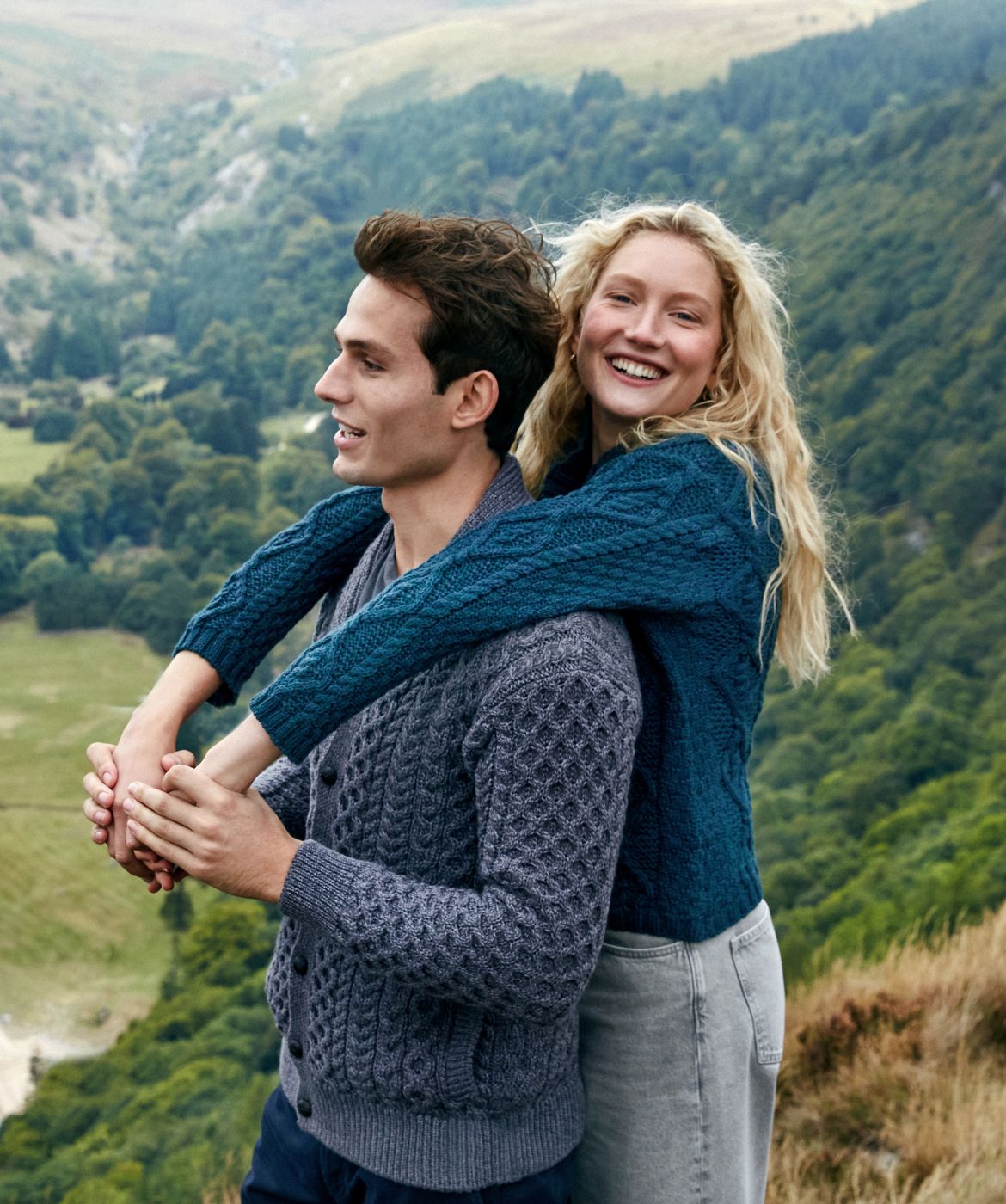 IrelandsEye Knitwear Men's Woodford Aran Cardigan in Steel Marl