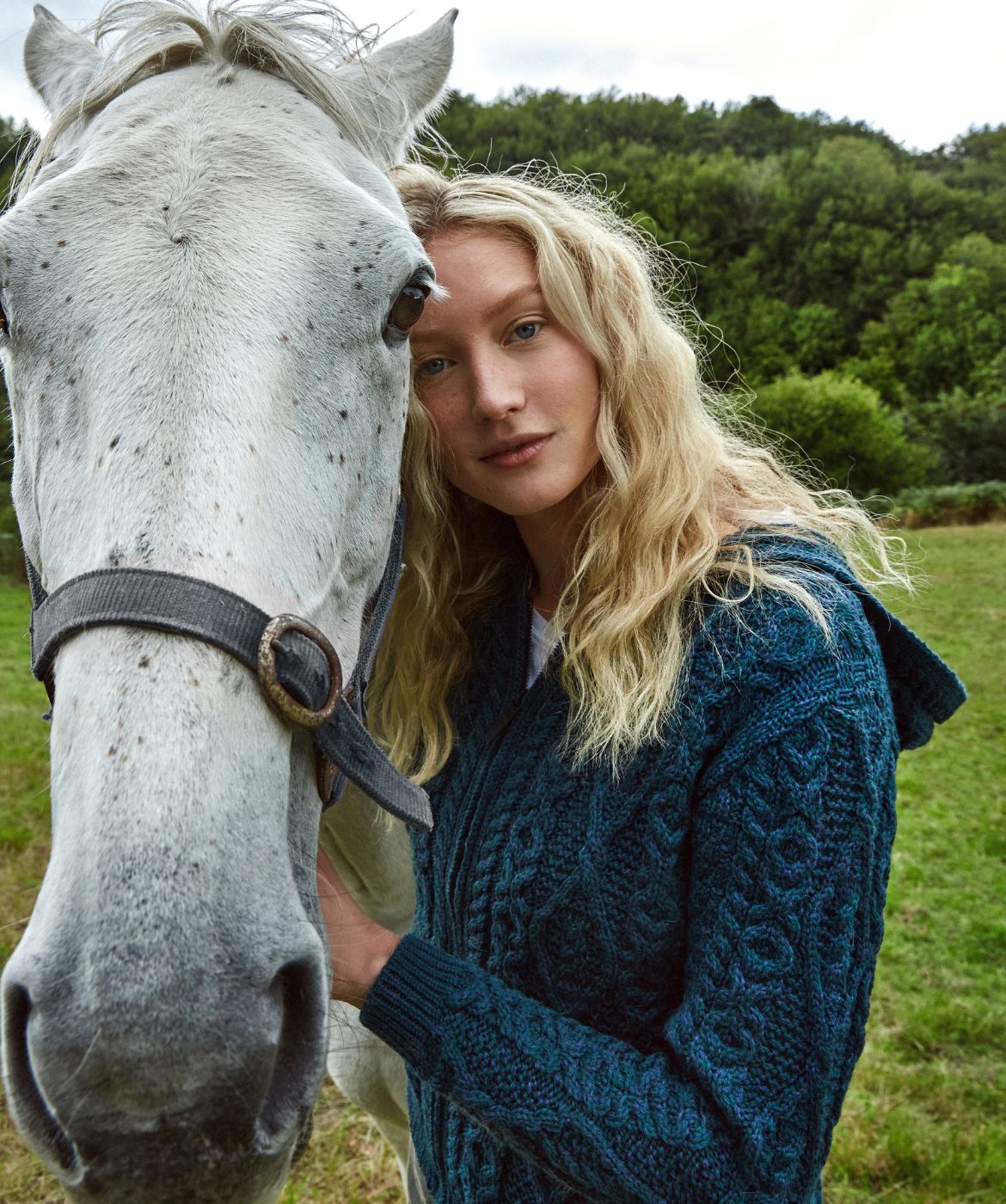 IrelandsEye Knitwear Women's Ash Aran Zipped Hoodie Jacket Atlantic Blue