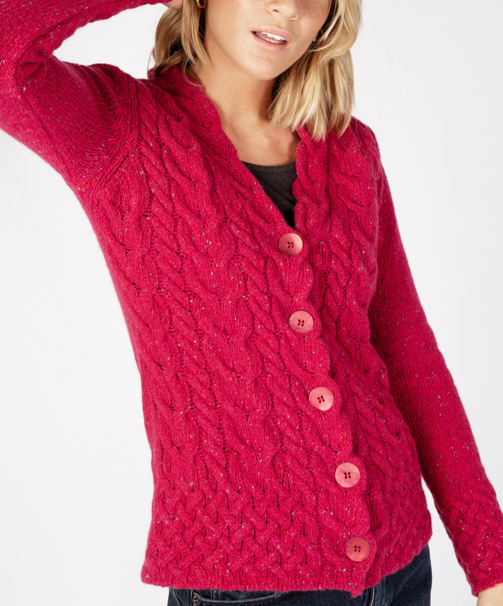 V-Neck Horseshoe Cable Cardigan - Pale Blue