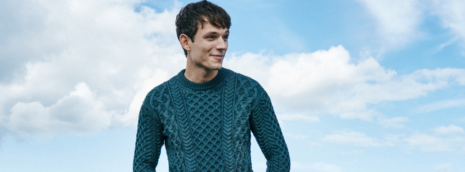 IrelandsEye Knitwear ‘Blasket’ Honeycomb Stitch Aran Sweater in Evergreen Merino