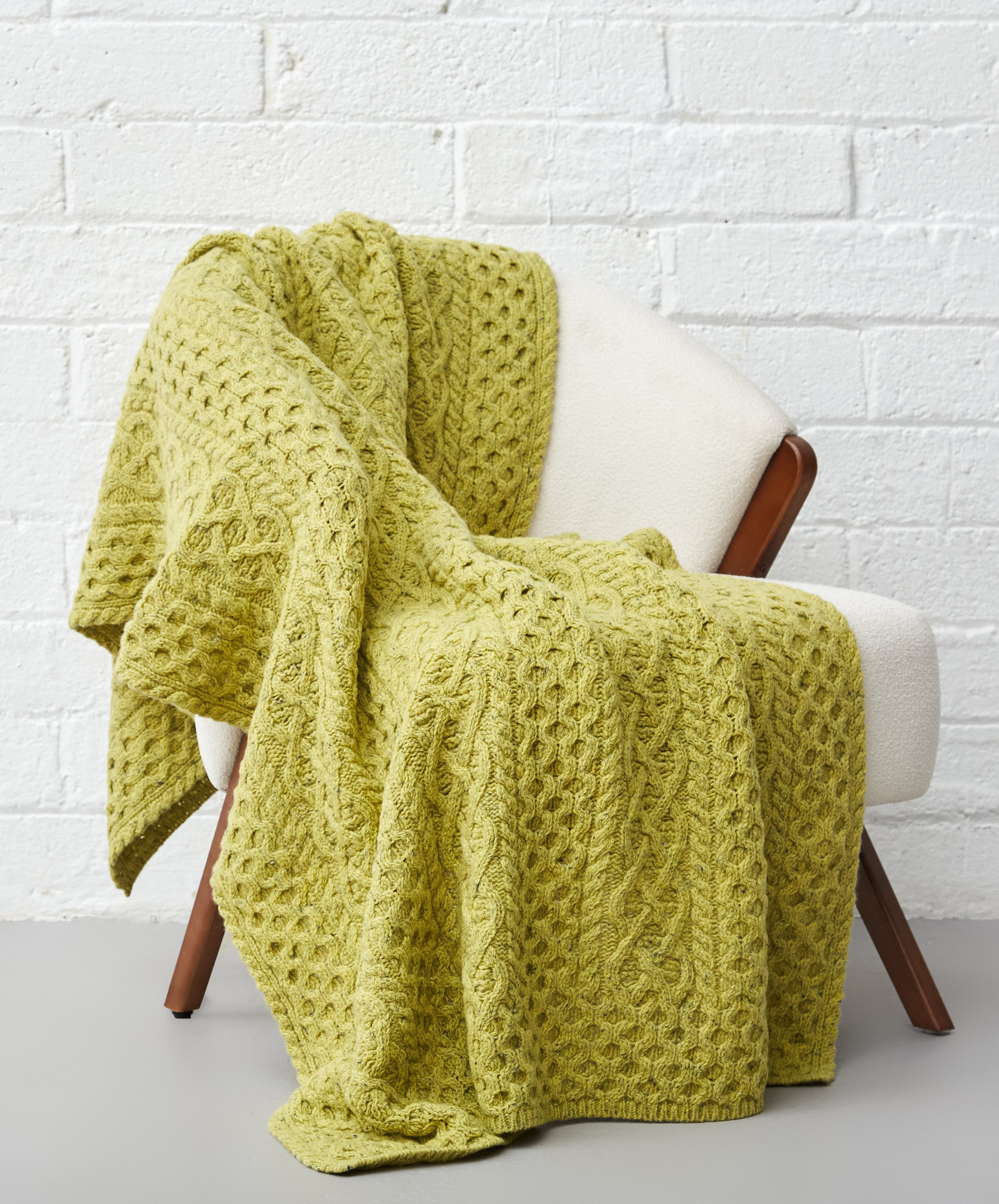 Luxe Aran Knit Woolen Throw Chartruse- IrelandsEye Knitwear