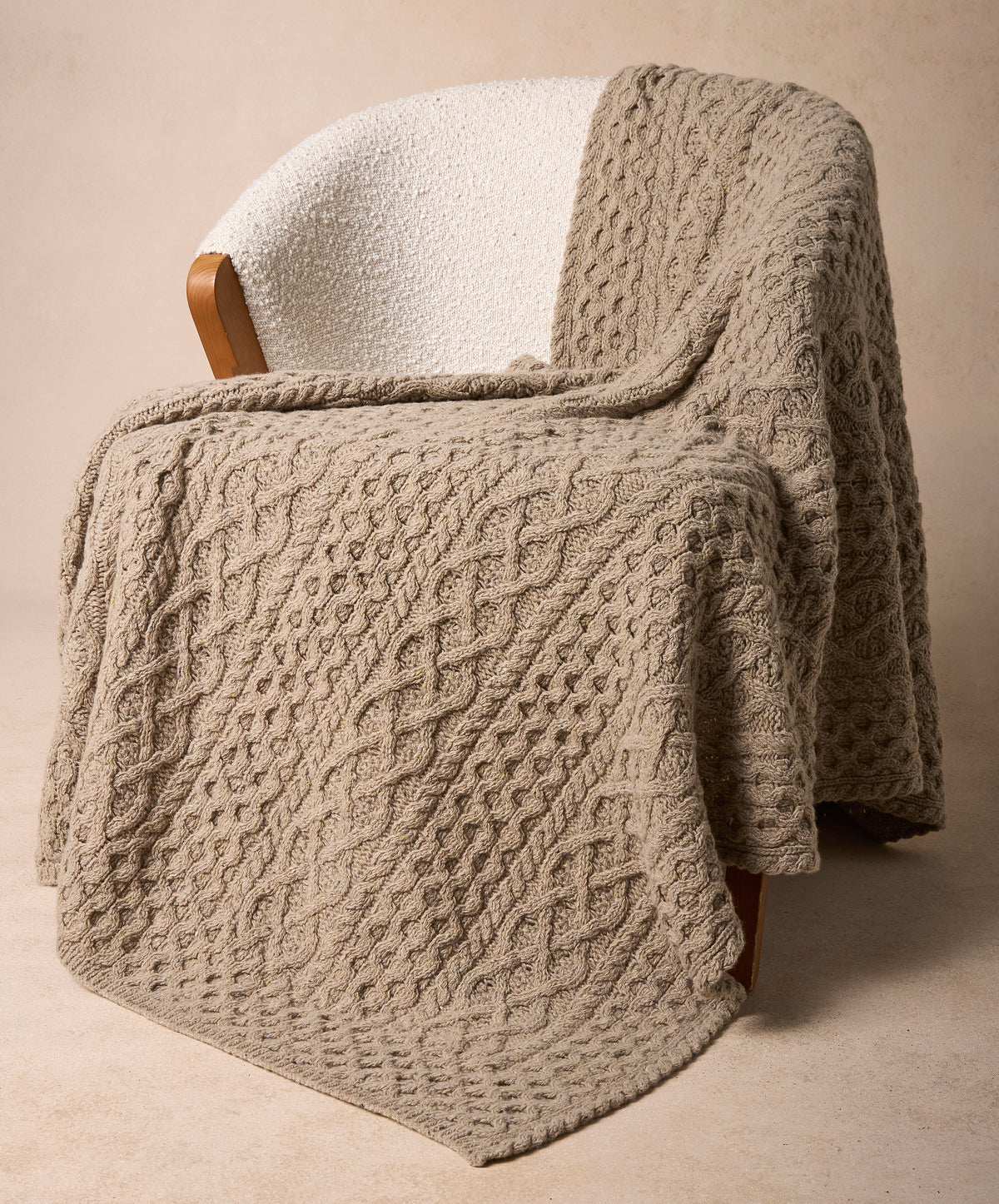 IrelandsEye Knitwear Luxe Aran Throw Fossil
