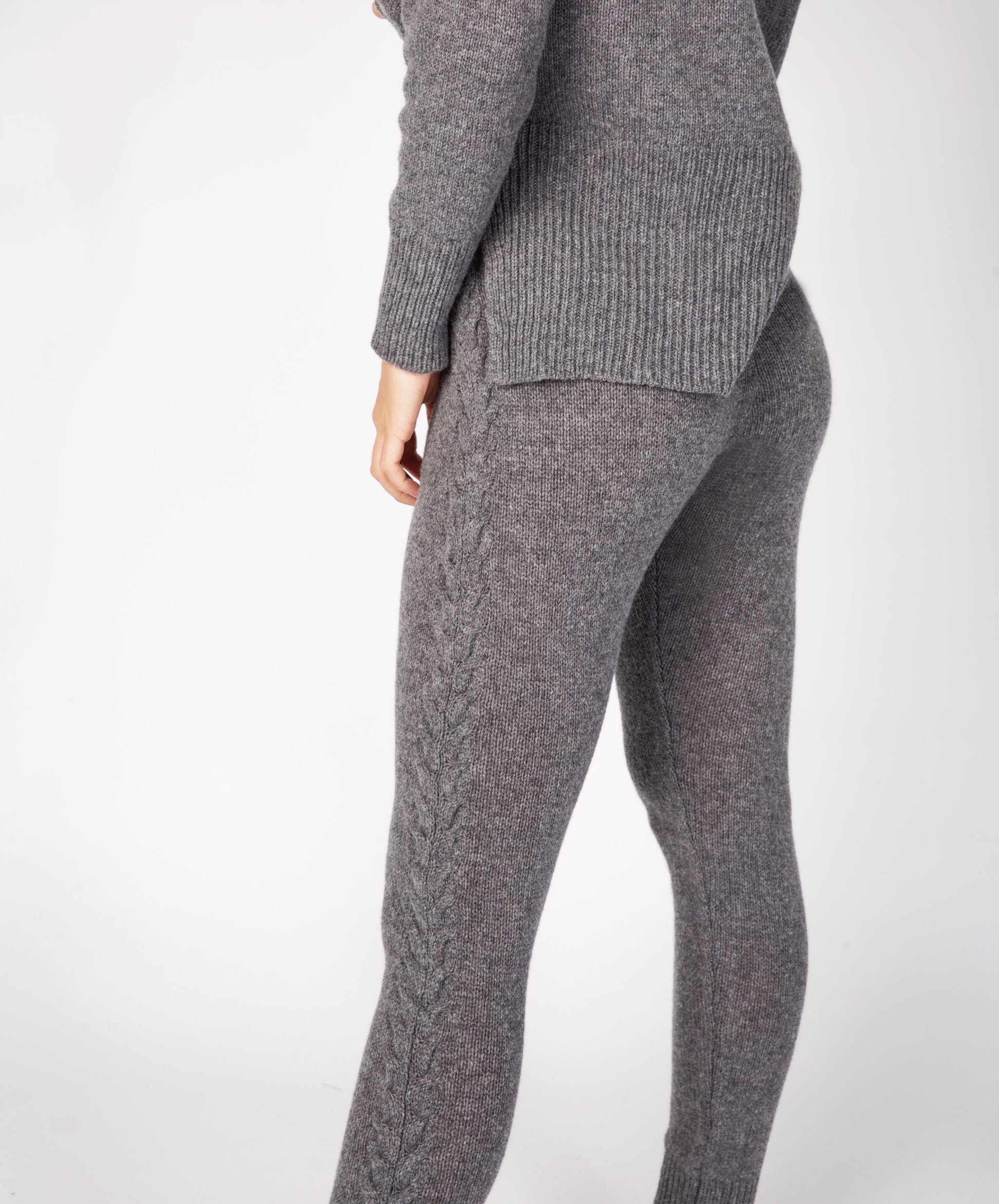 Womens Aran Leggings in Soft Grey - IrelandsEye Knitwear