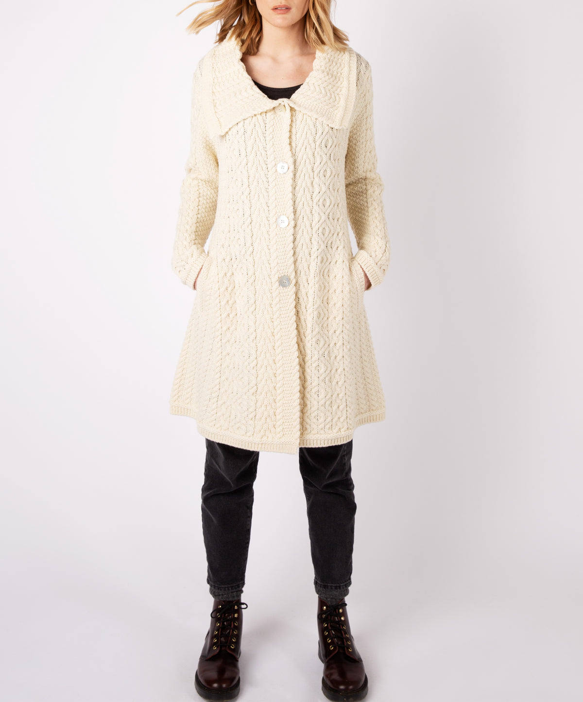 IrelandsEye Knitwear Women's Willow Aran A Line Buttoned Coat in Natural