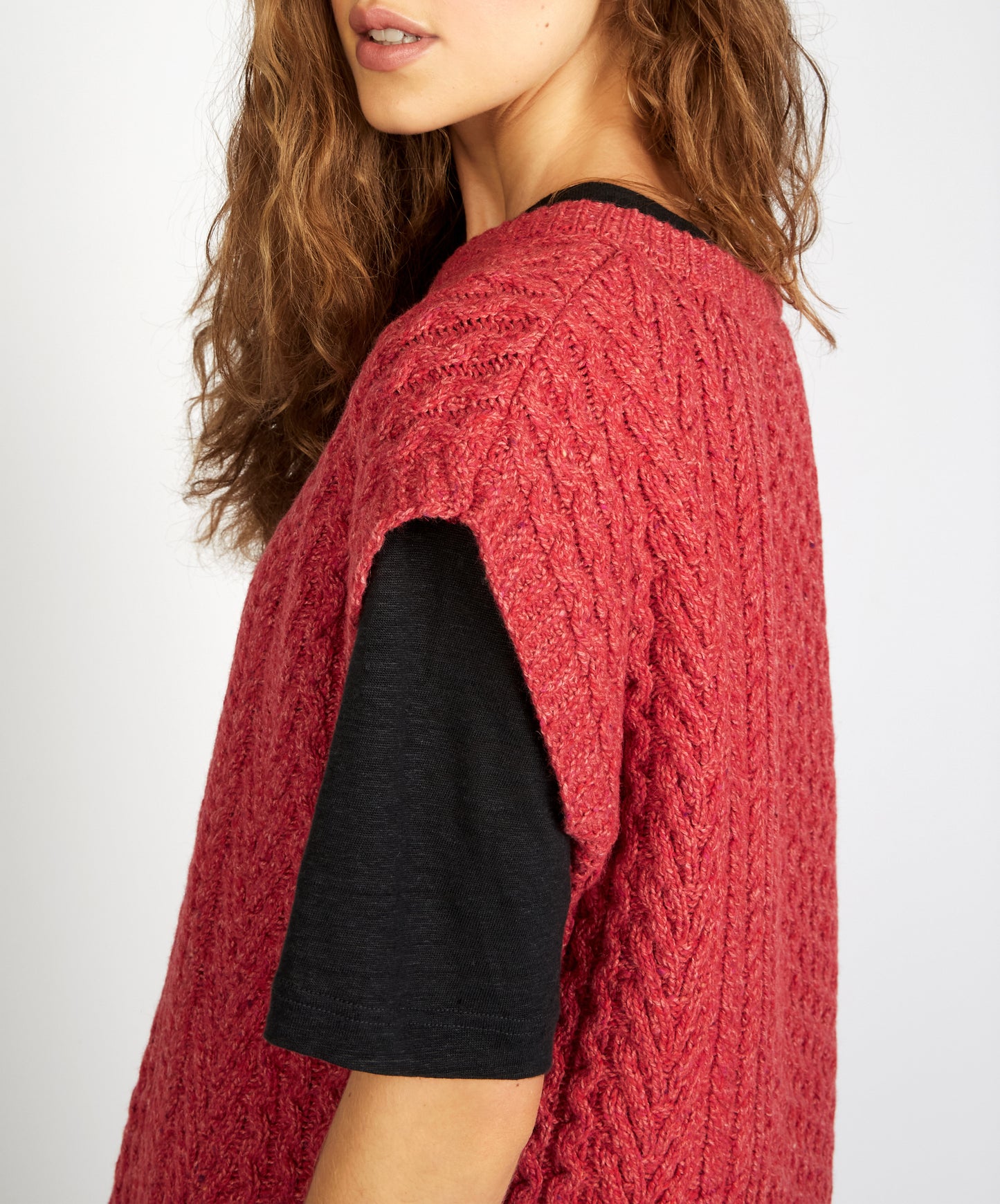 IrelandsEye Knitwear Fennel Oversized Aran Sweater Vest Coral