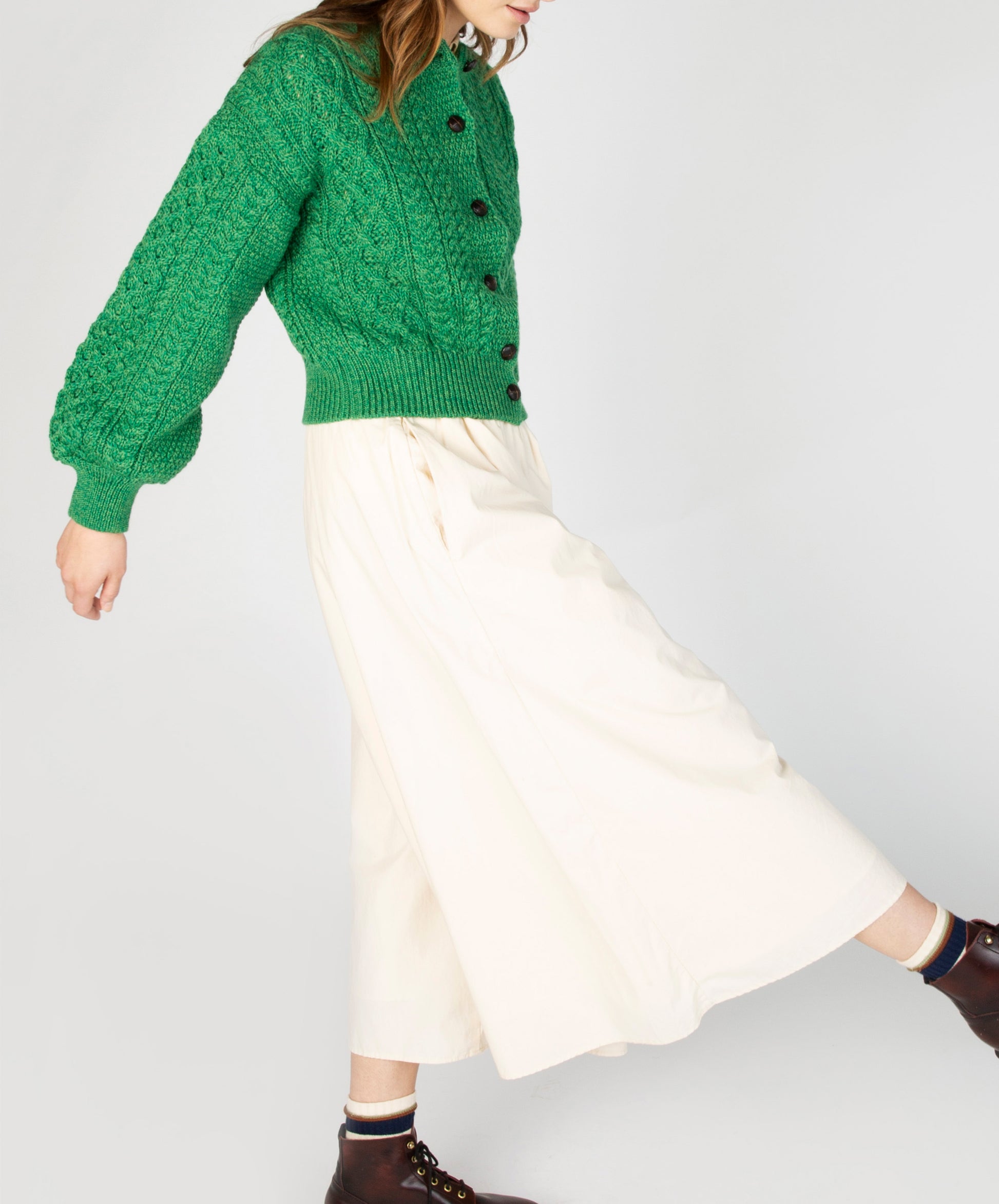 IrelandsEye Knitwear Clover Cropped Aran Cardigan Green Marl