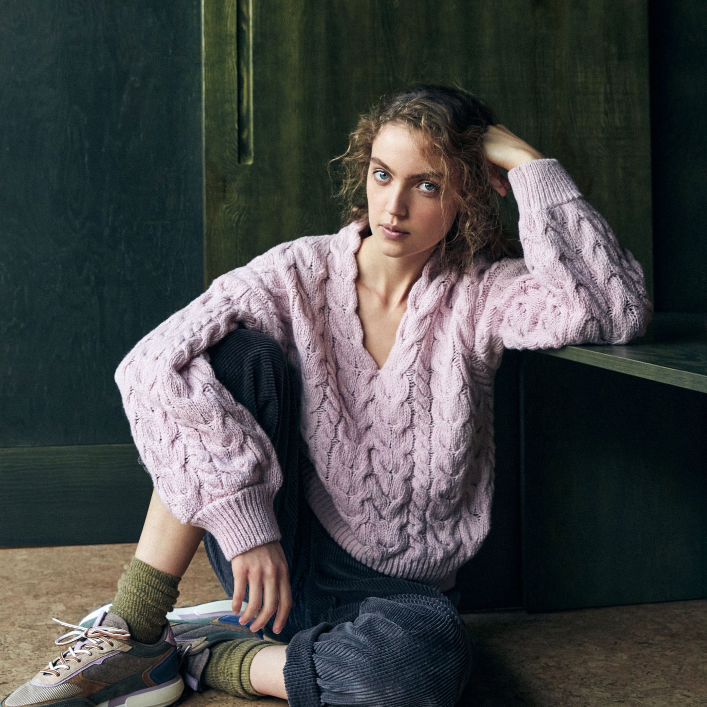 IrelandsEye Knitwear Hapenny Horseshoe Sweater in Pink Mist