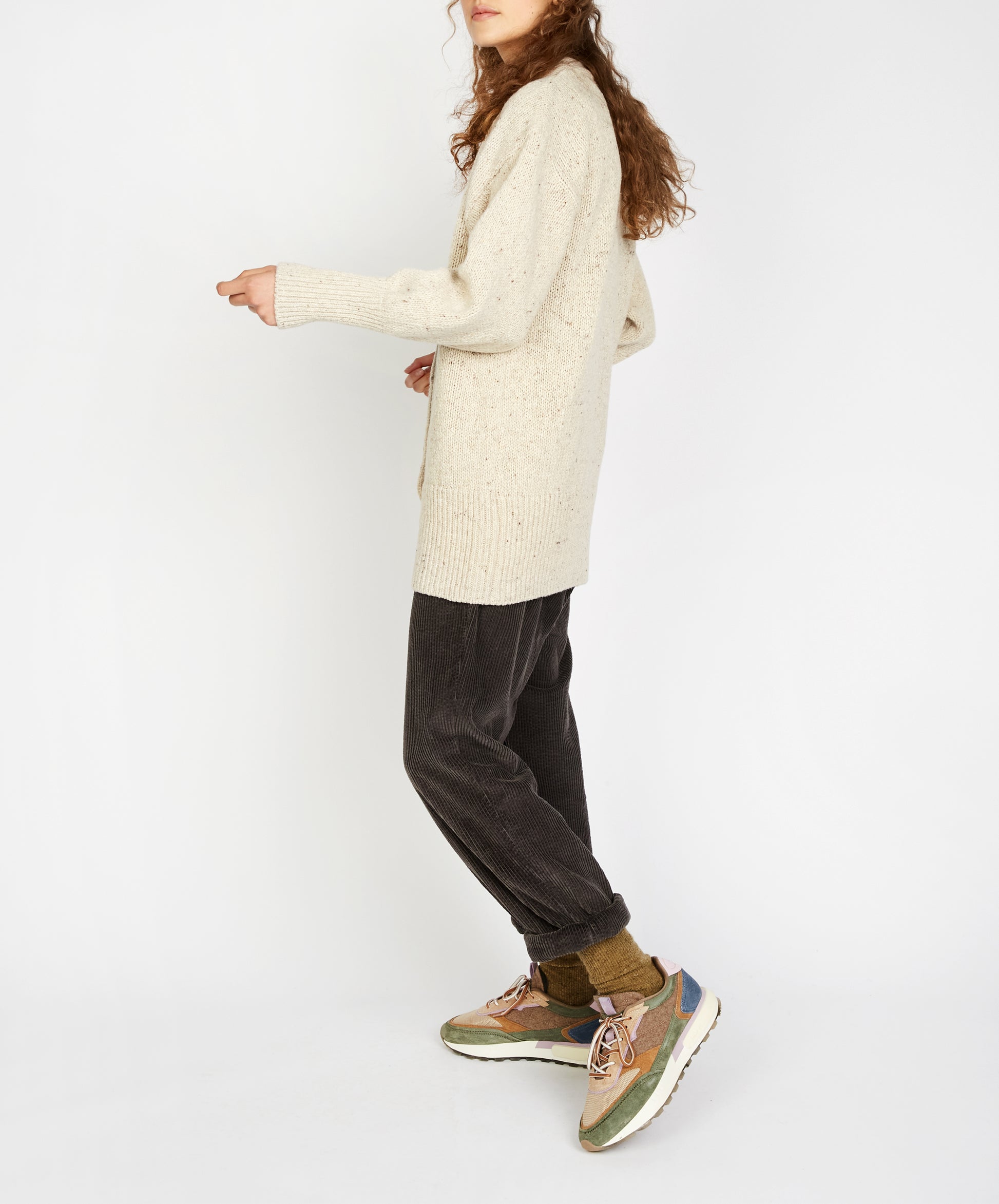 IrelandsEye Knitwear Cumberland Oversized Cardigan in Chalkstone