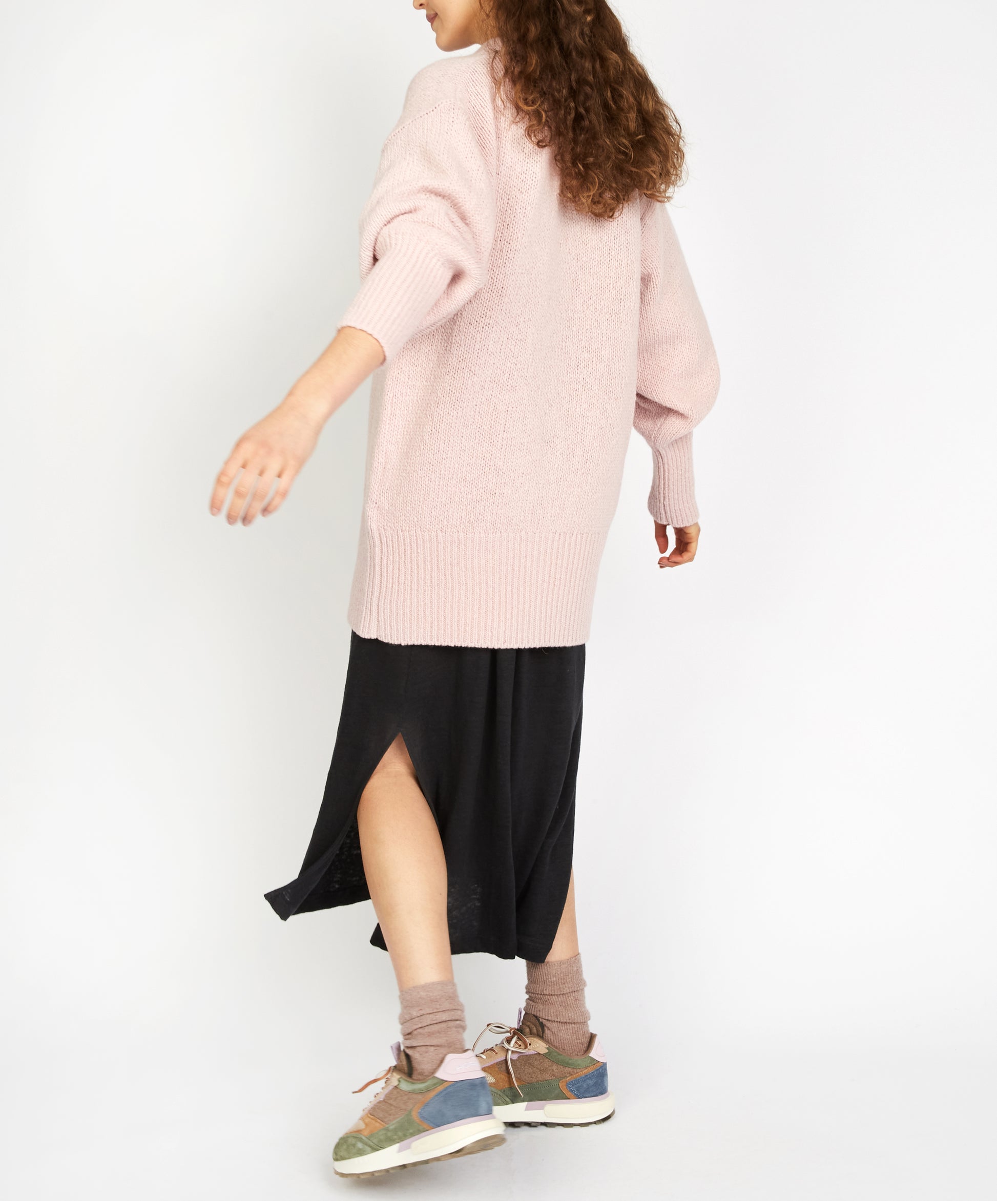 IrelandsEye Knitwear Cumberland Oversized Cardigan in Pink Mist