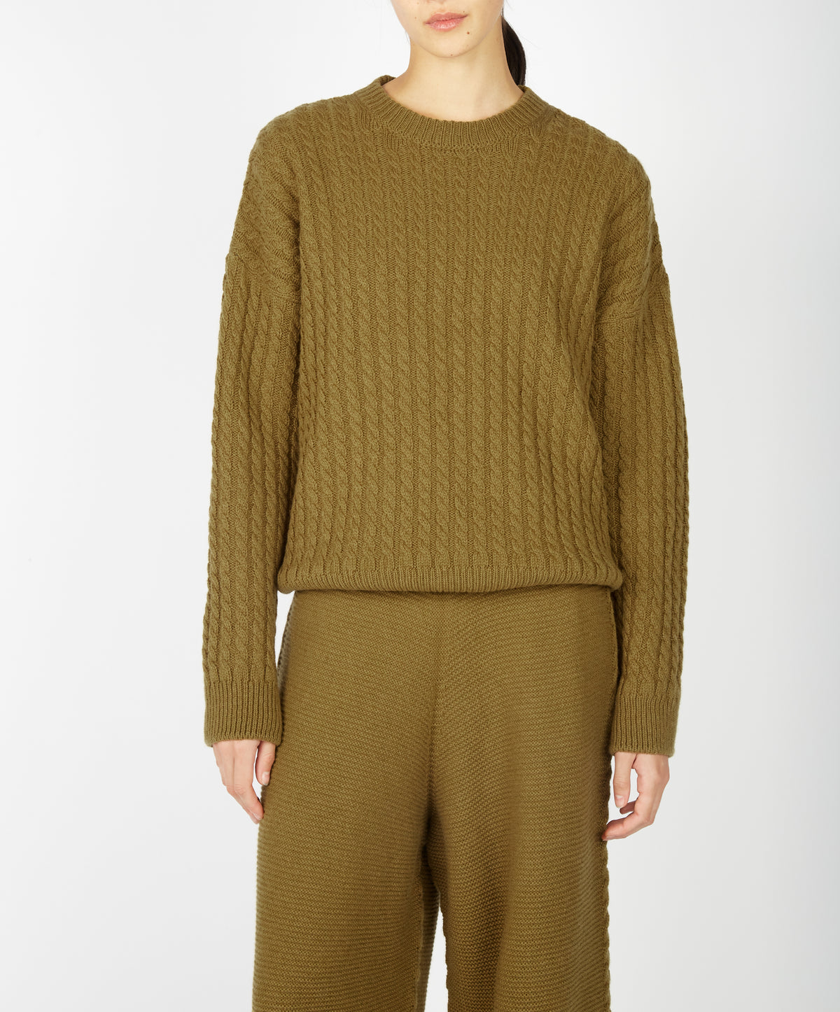 IrelandsEye Knitwear Corbin Cable Crew Neck Khaki