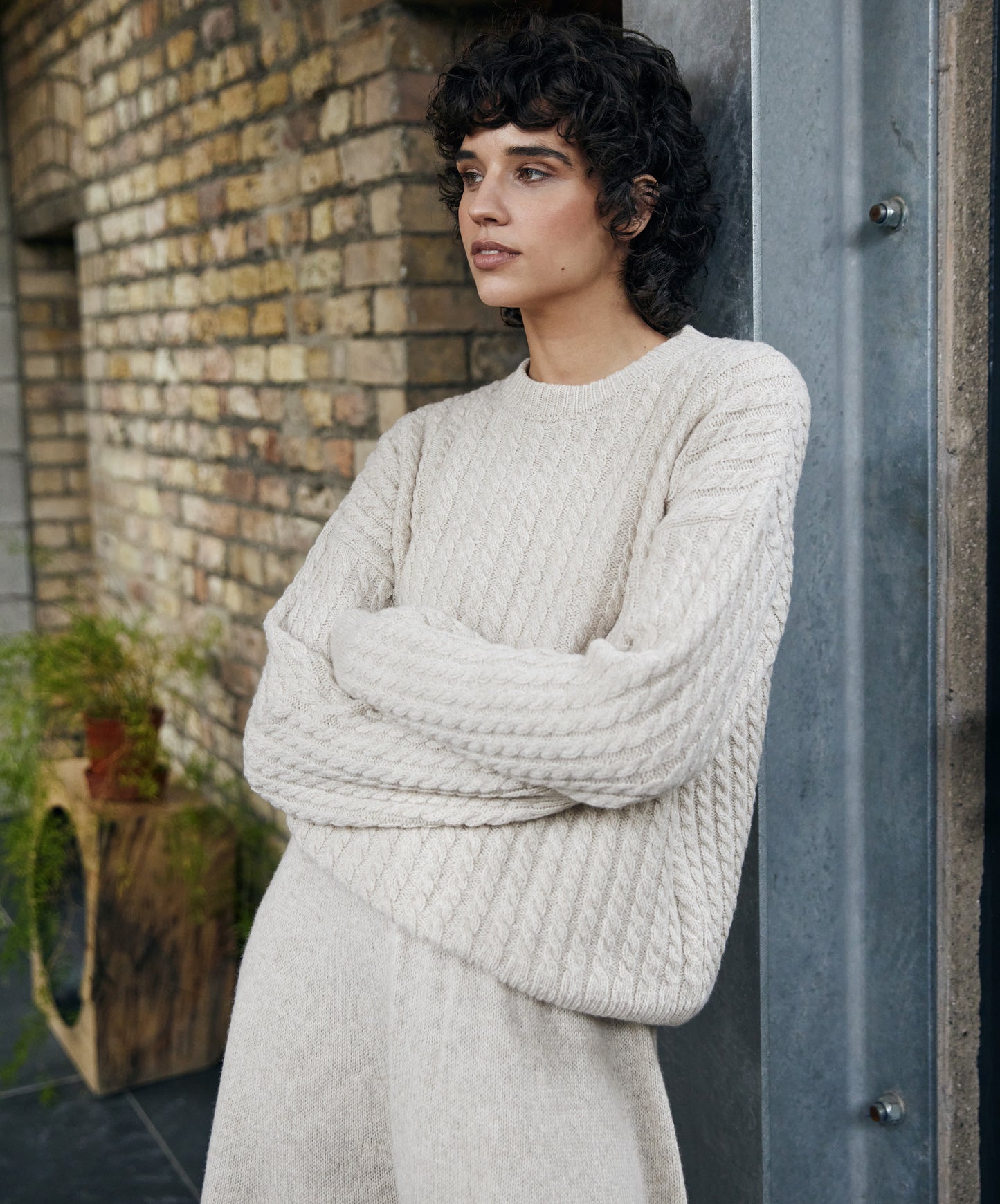 IrelandsEye Knitwear Corbin Cable Crew Neck Bone