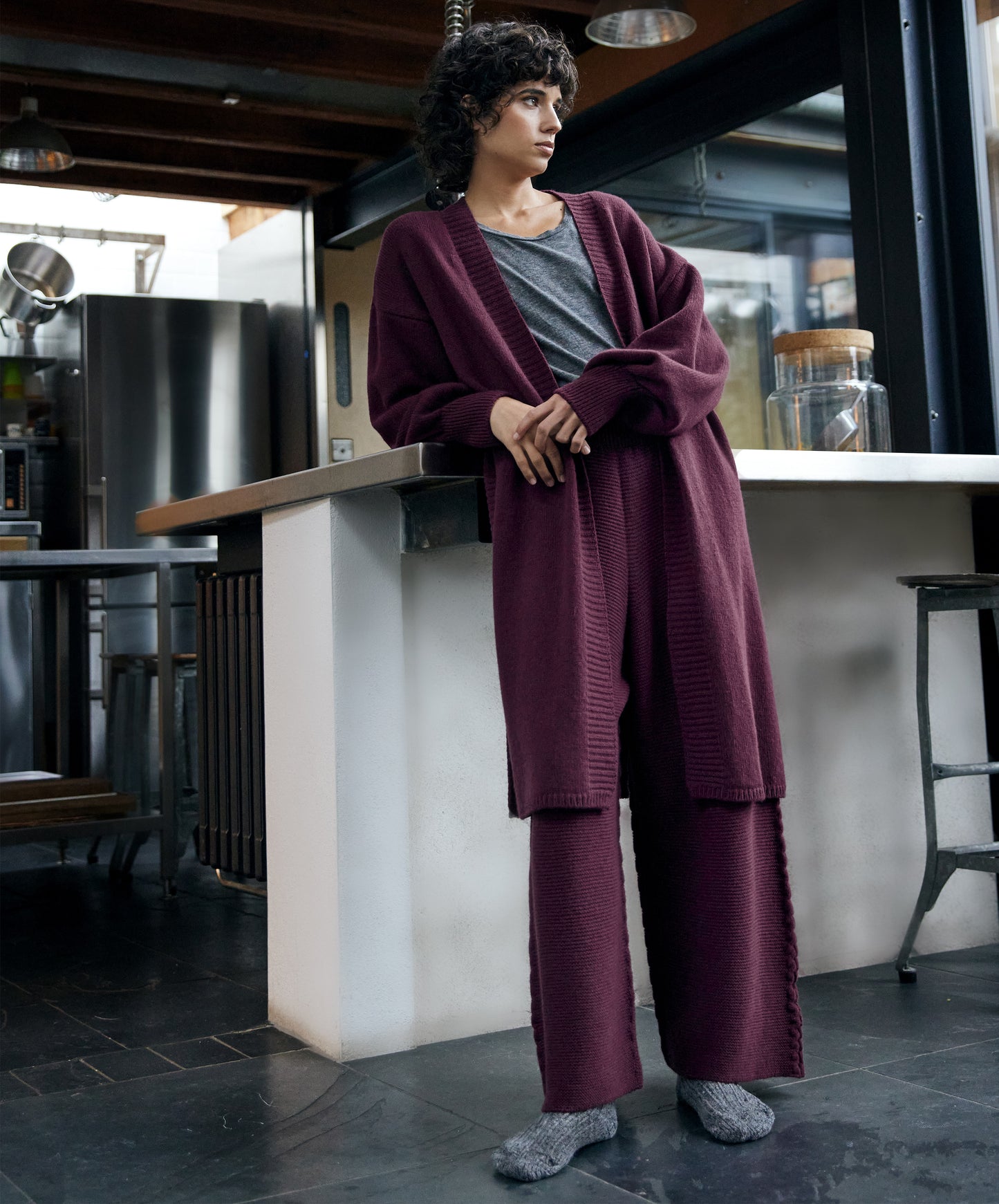 IrelandsEye Knitwear Kestrel Cropped Trousers & Raven Jersey Cardigan Currant