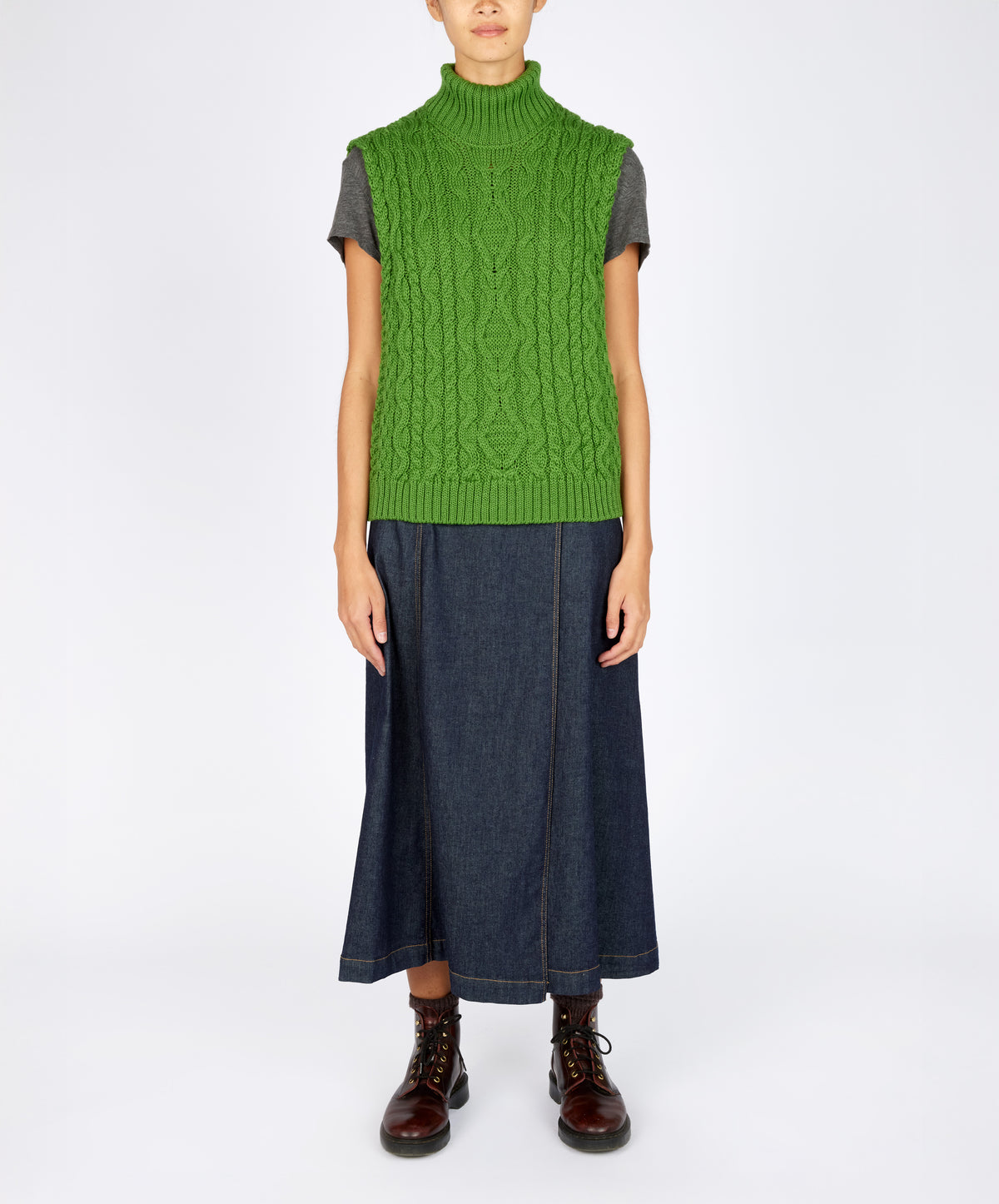 IrelandsEye Knitwear The 'Fia' Polo Vest Moss