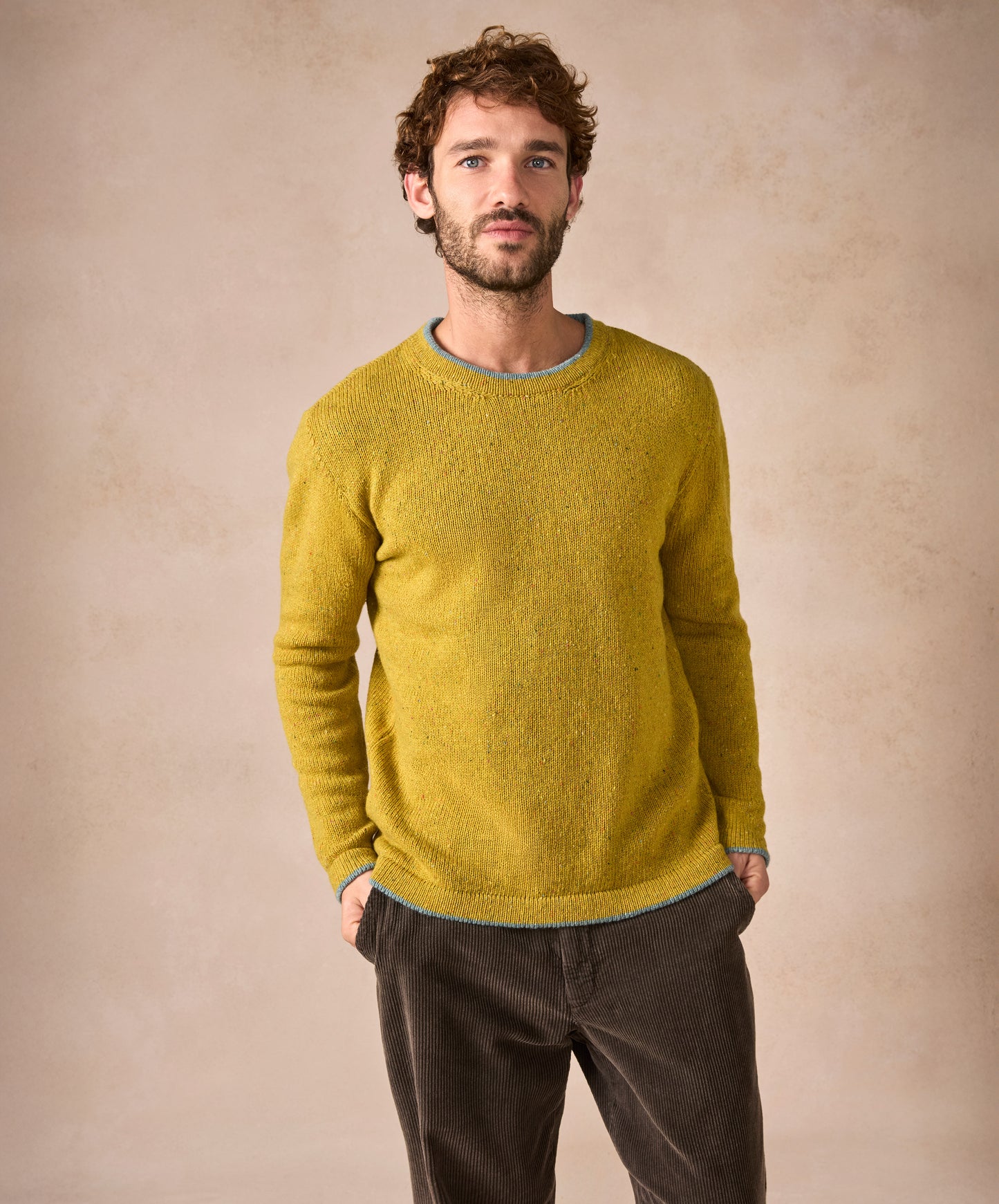 The Newstone Cashmere Crew Neck Jumper Lichen