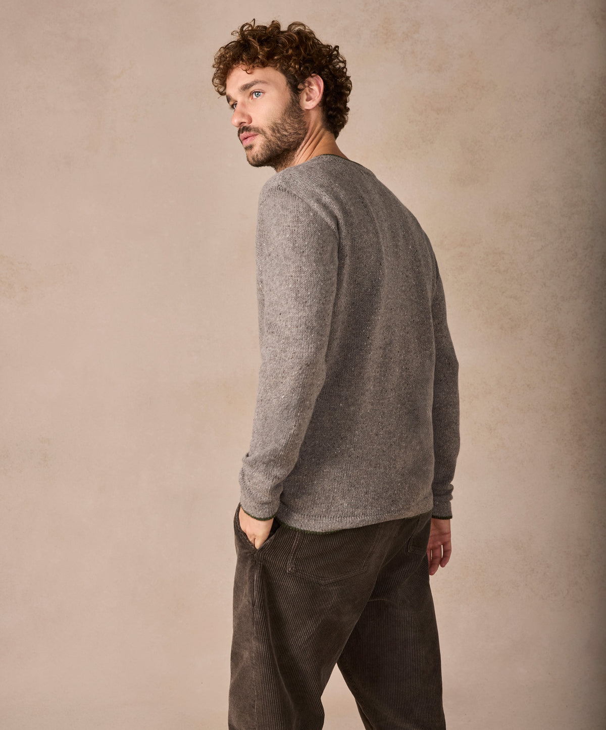 The Newstone Cashmere Crew Neck Jumper Rocky Ground