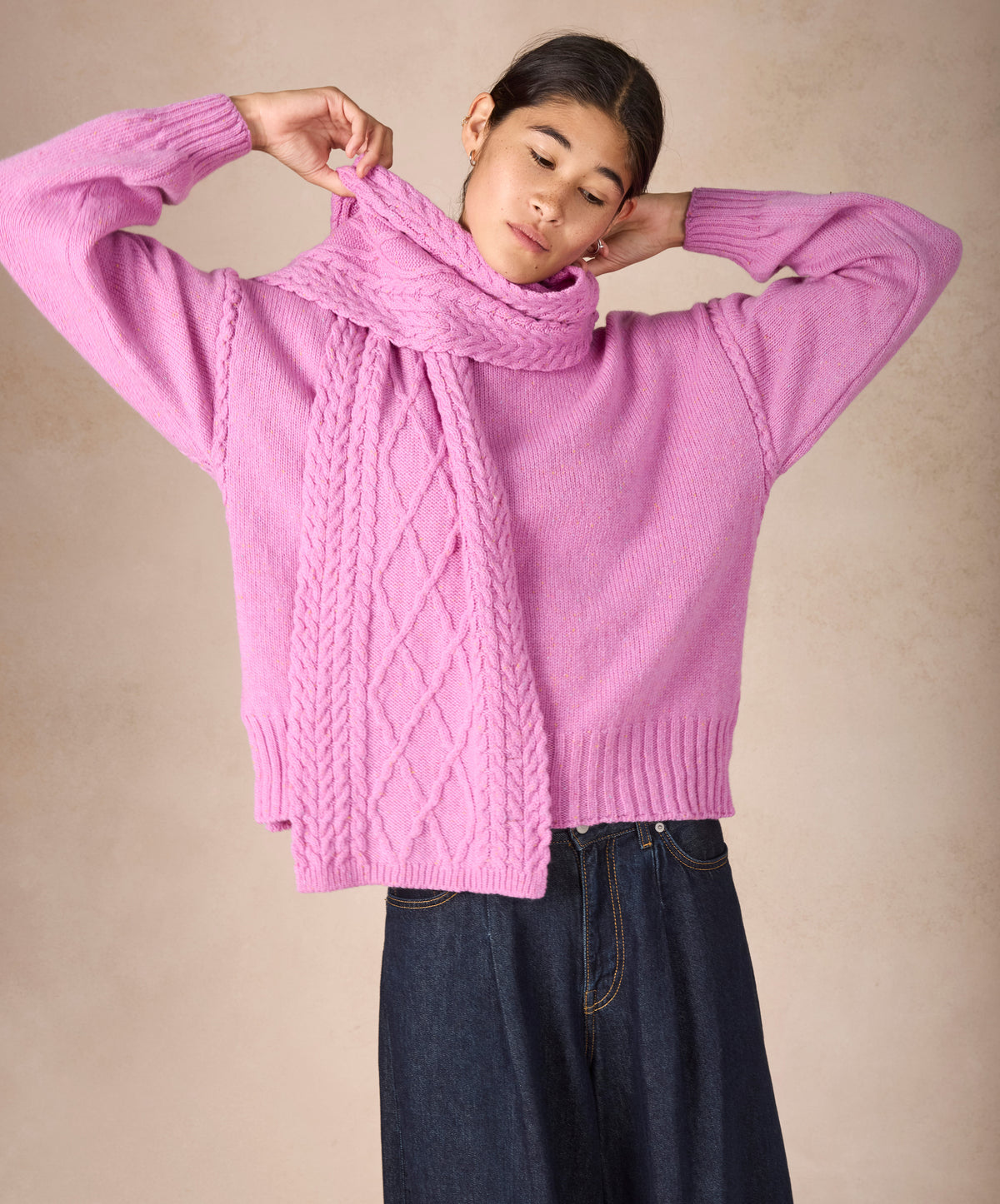 IrelandsEye Knitwear The 'Sonny' Horseshoe Scarf Heather