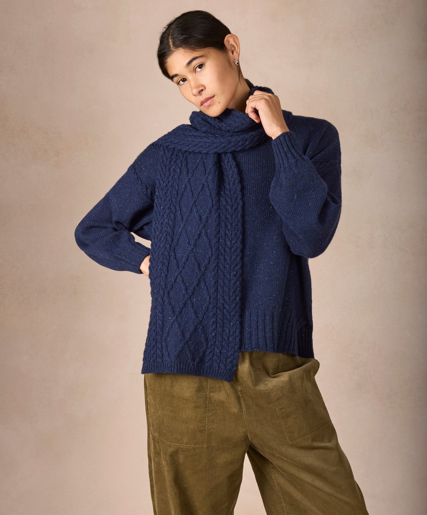 IrelandsEye Knitwear The 'Sonny' Horseshoe Scarf Rich Navy