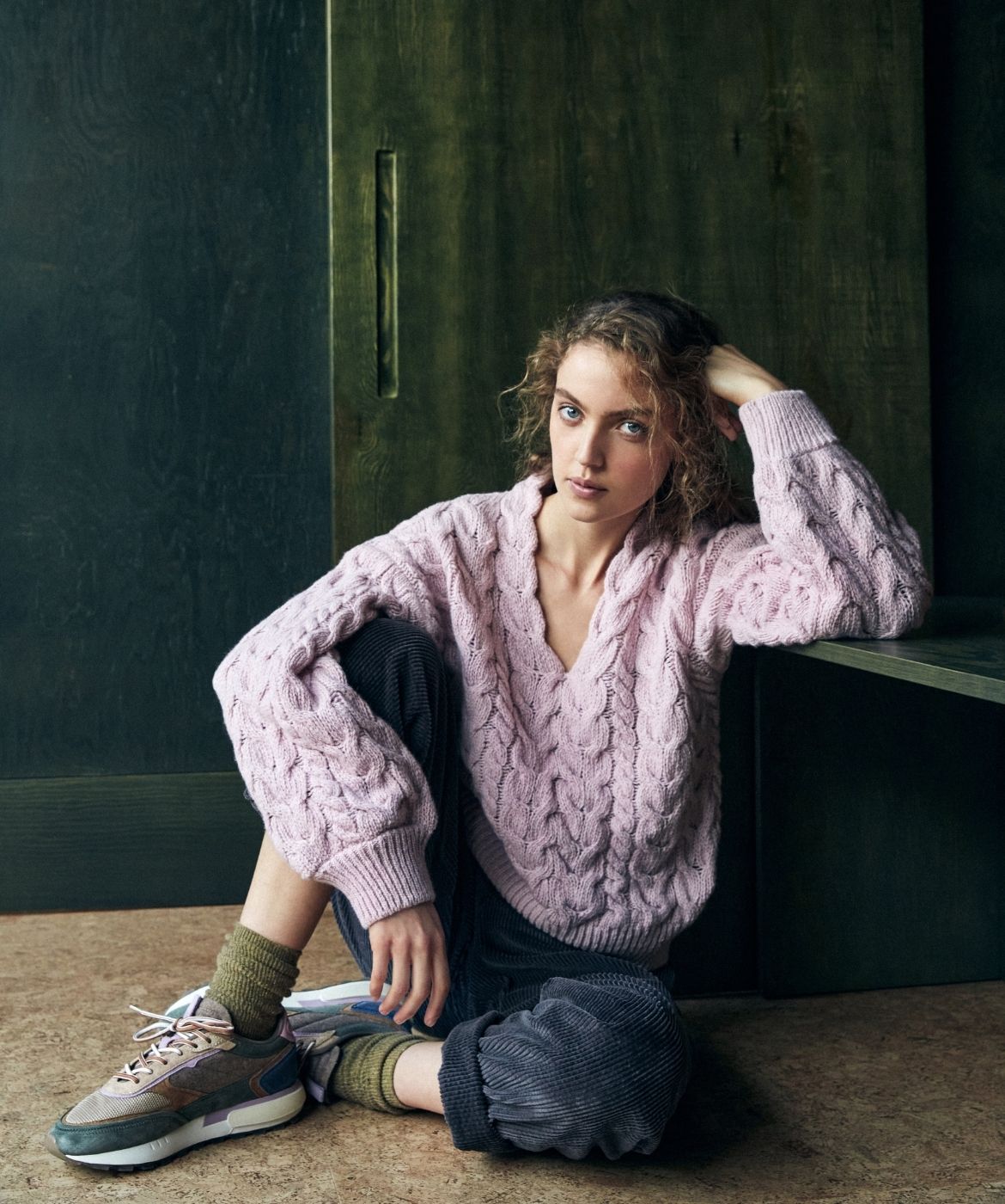 IrelandsEye Knitwear Hapenny Horseshoe Sweater in Pink Mist Wool Cashmere