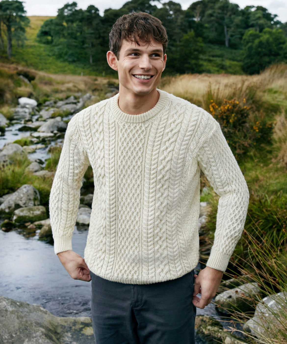 IrelandsEye Knitwear Men's Cuileann Aran Crew Neck Sweater in Natural